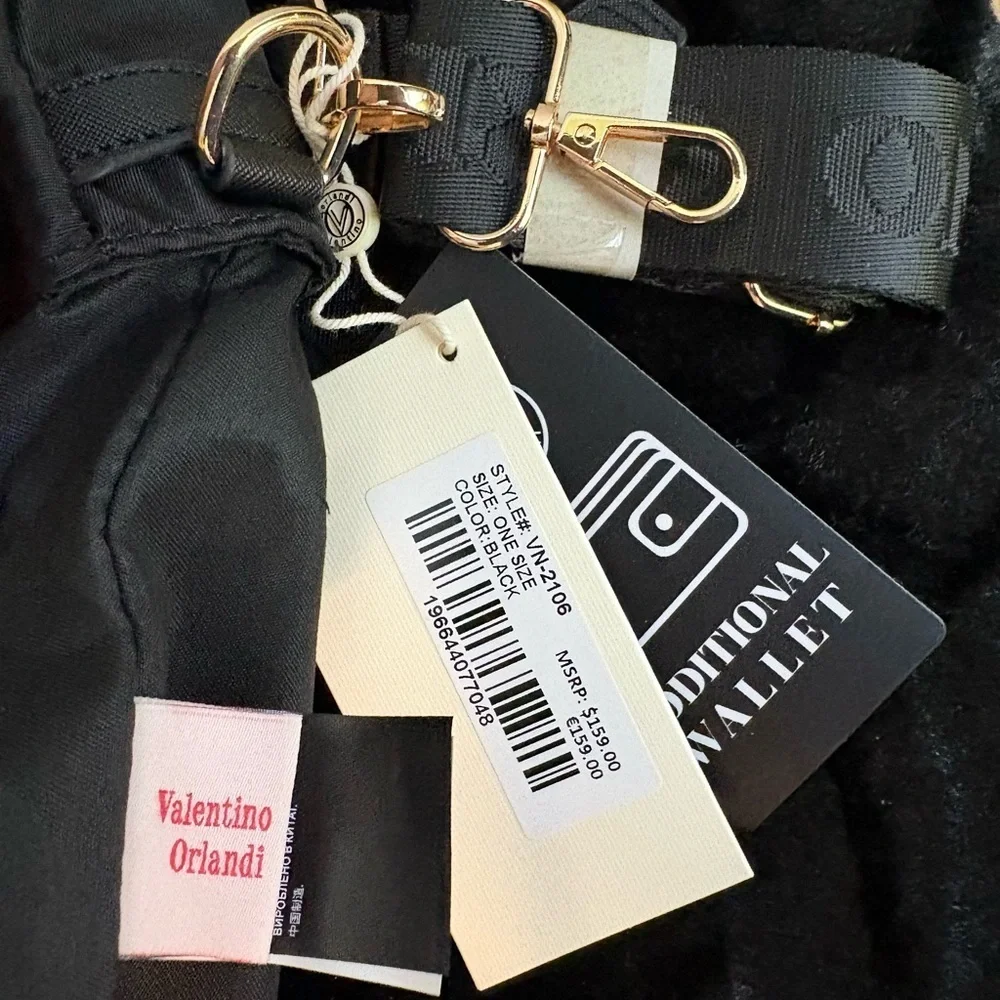 🛑🆕🛑 Valentino Orlandi Black Crossbody Bag with Gold Accents